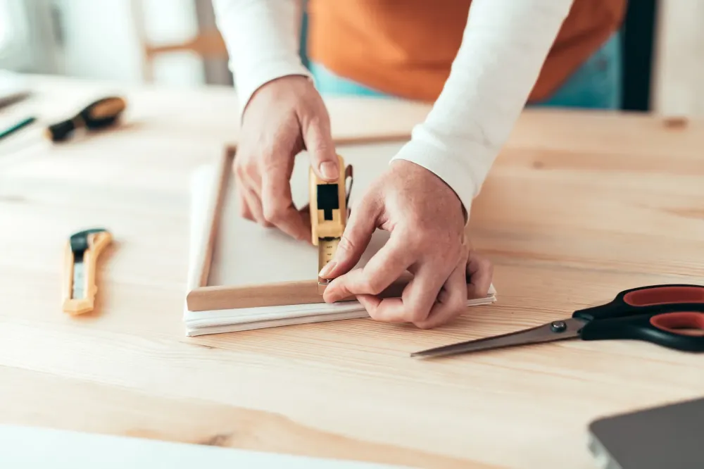 Cadre en bois à Marseille